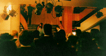 Premiera w holu Teatru Bagatela